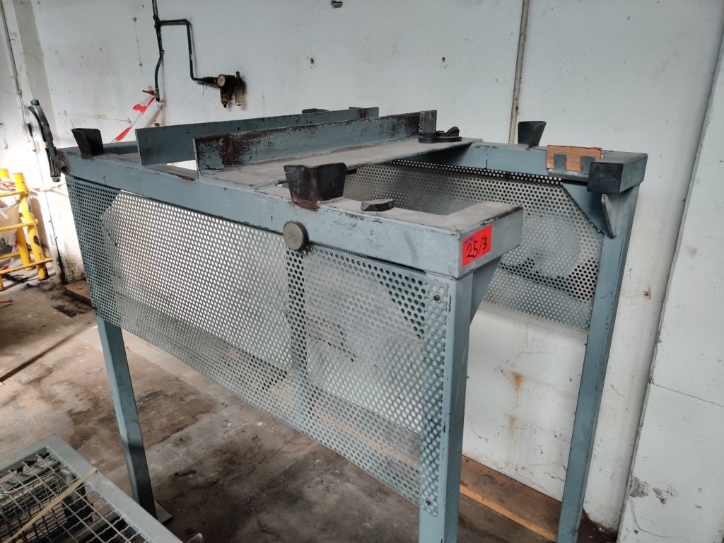 Used Metal frame/ stand for Sale (Auction Premium) | NetBid Industrial Auctions