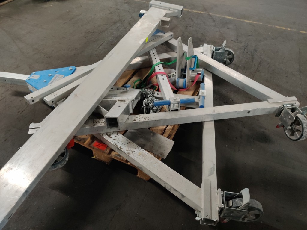 Used Schilling 1481040 Aluminum gantry crane for Sale (Auction Premium) | NetBid Industrial Auctions