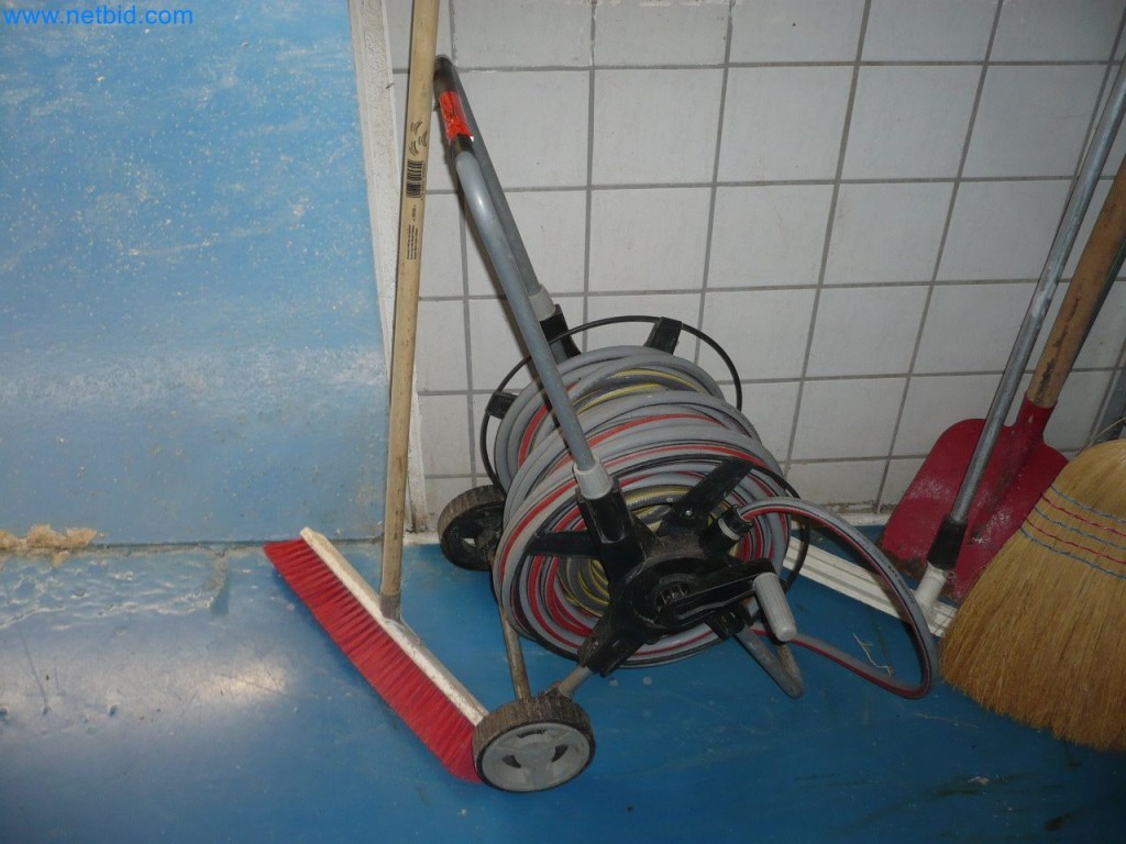 Used Hose reel for Sale (Auction Premium) | NetBid Industrial Auctions