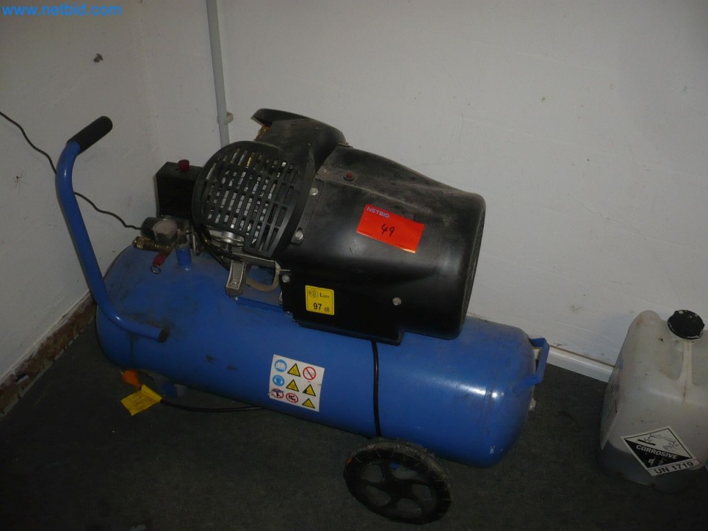 Used OKAY Small piston compressor for Sale (Auction Premium) | NetBid Industrial Auctions