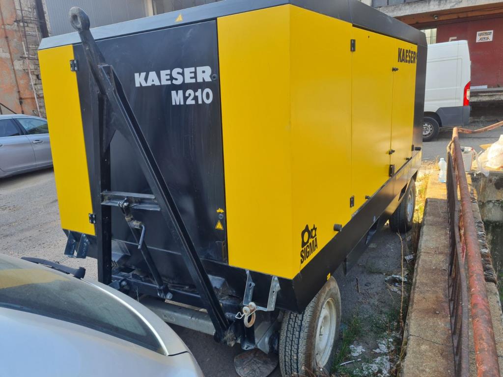 Mobile compressor, KAESER, M210