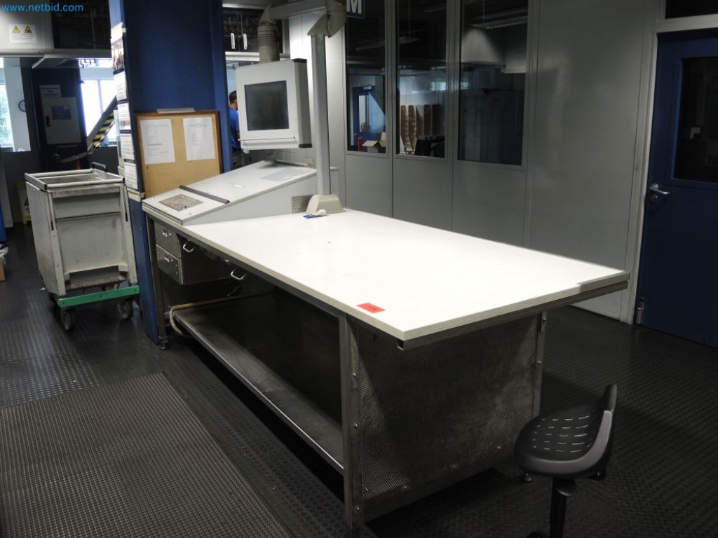 Used 2 Work tables for Sale (Auction Premium) | NetBid Industrial Auctions