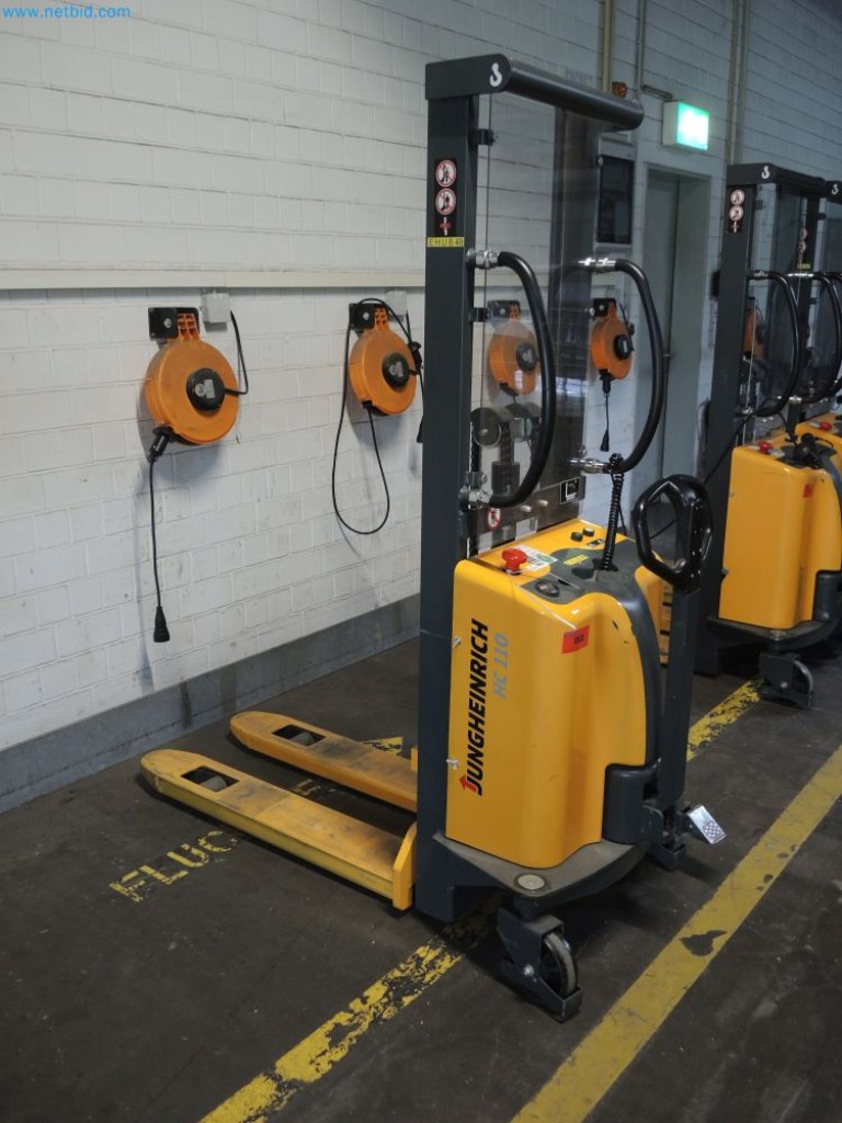 Jungheinrich HC110 Electric hand forklift