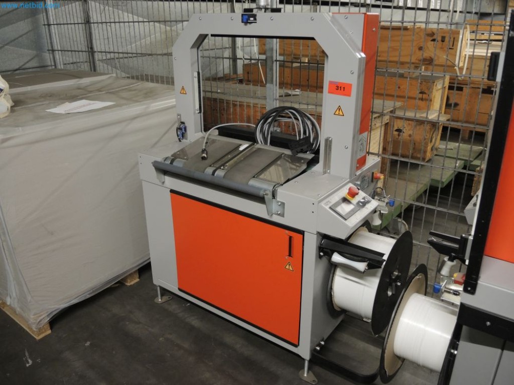 Schneider TM01-600X500 Plastic omsnoeringsmachine gebruikt kopen (Auction Premium) | NetBid industriële Veilingen