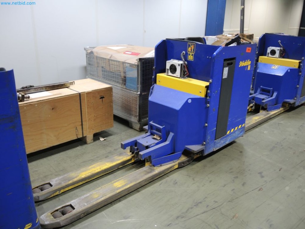 Used Stöcklin EFP2000 Electric sideloader for Sale (Auction Premium) | NetBid Industrial Auctions