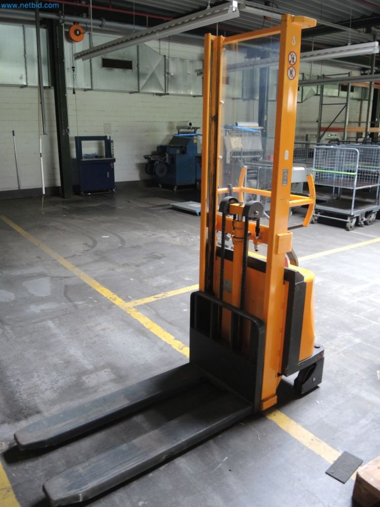 Jungheinrich HC110 Electric hand forklift