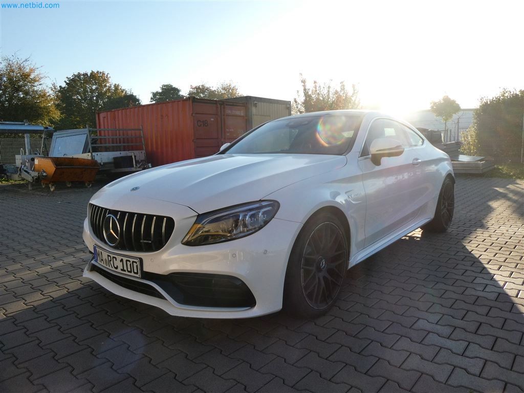 Mercedes-Benz Coupe C 63 s AMG Samochód osobowy (dopłata może ulec zmianie) kupisz używany(ą) (Auction Premium) | NetBid Polska