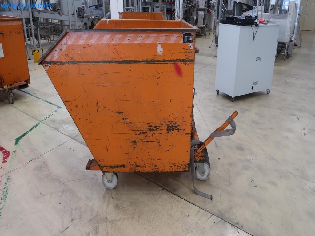 Used Bauer 1020090 Spänekippmulde for Sale (Auction Premium) | NetBid Industrial Auctions