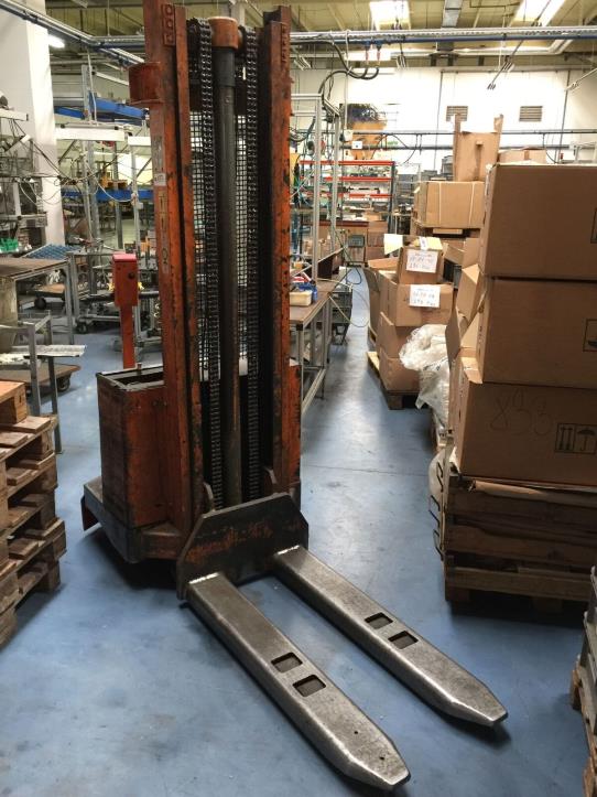 Used bhv-1251 Electrical pallet stacker for Sale (Trading Premium) | NetBid Slovenija