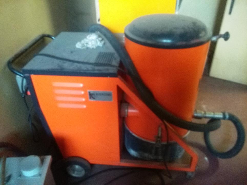 Used KIEKENS Vacuum cleaner for Sale (Trading Premium) | NetBid Industrial Auctions