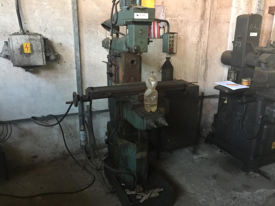 Used Milling machine for Sale (Trading Premium) | NetBid Industrial Auctions