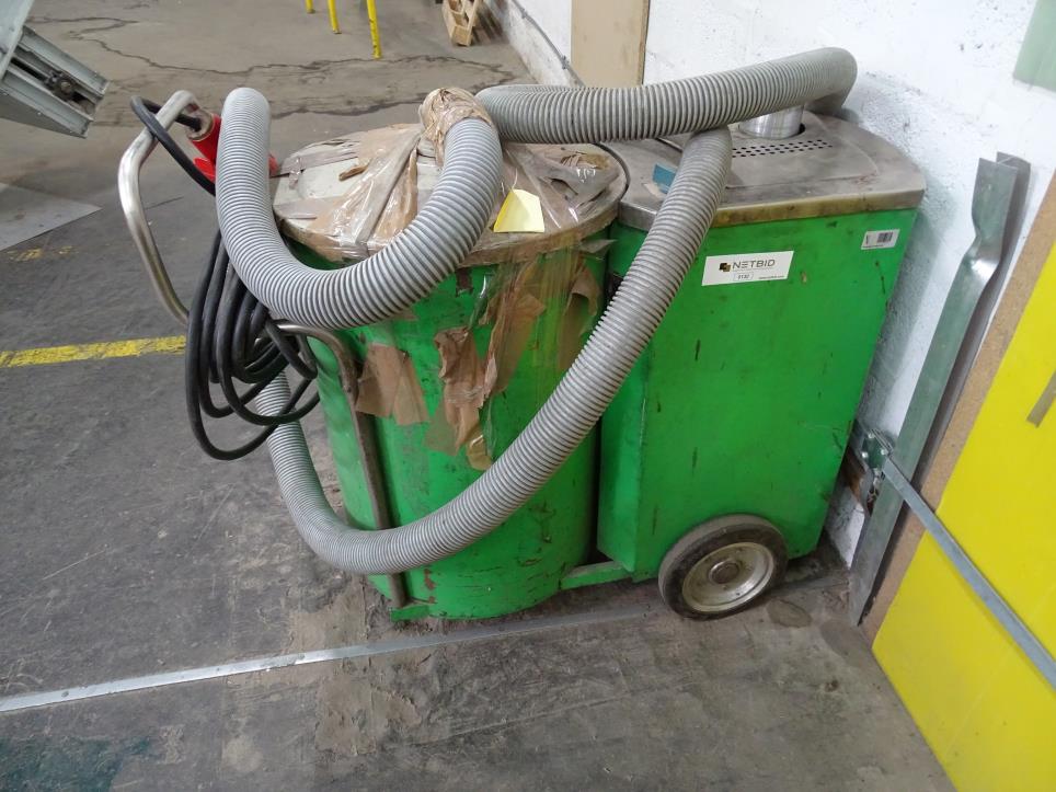 Used US 2 Vacuum cleaner for Sale (Auction Premium) | NetBid Slovenija