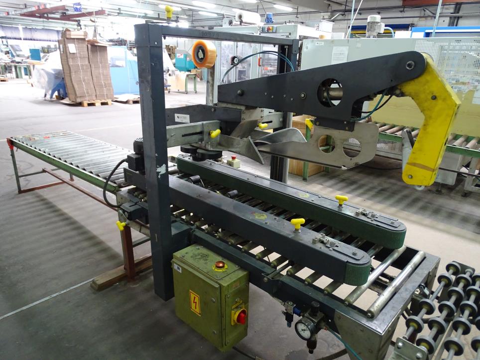 Used Siat PM 3 Cardboard packaging machine for Sale (Auction Premium) | NetBid Industrial Auctions