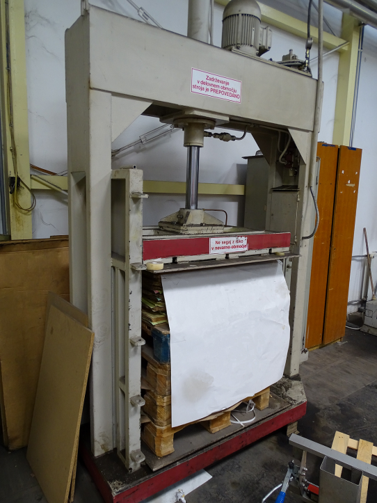 Used Riko S 10 Press for Sale (Auction Premium) | NetBid Slovenija