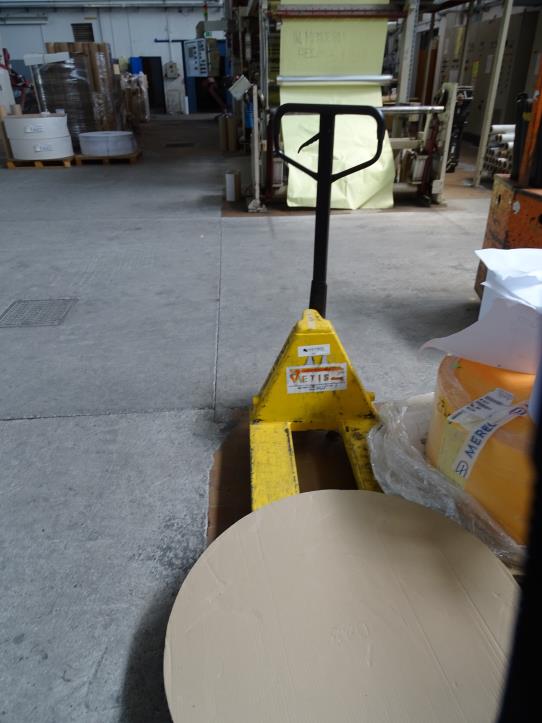 Used Manual pallet truck for Sale (Auction Premium) | NetBid Slovenija