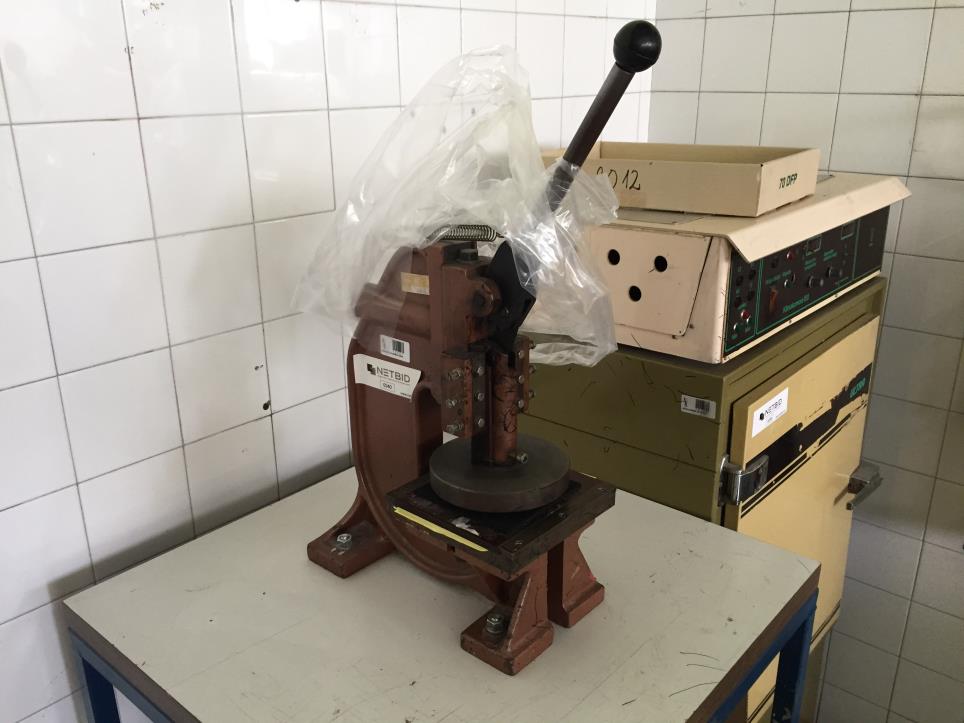 Used Clamp for tools for Sale (Auction Premium) | NetBid Slovenija