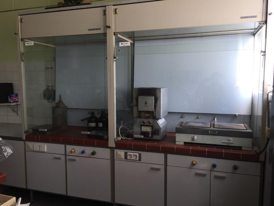 Köttermann Fume cupboard (Auction Premium) | NetBid España