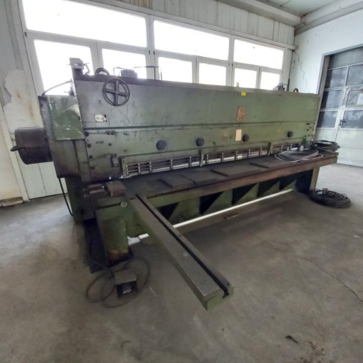 Used WMW SCTP 6,3/3150/II Plate shears for Sale (Auction Premium) | NetBid Industrial Auctions