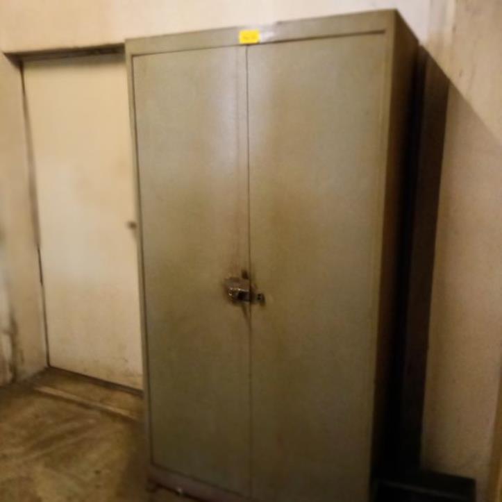 Used Tool cabinet for Sale (Auction Premium) | NetBid Industrial Auctions