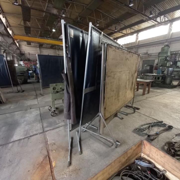 Used 5 pcs. Welding protection walls for Sale (Auction Premium) | NetBid Industrial Auctions