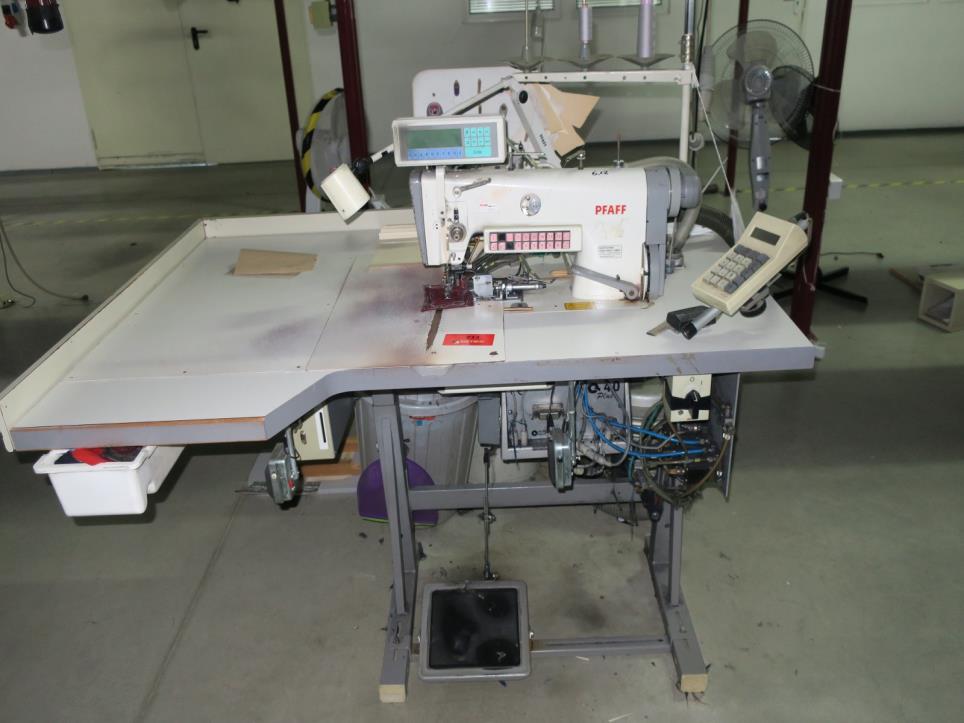 PFAF 3822-1/44 Máquina de coser (Auction Premium) | NetBid España