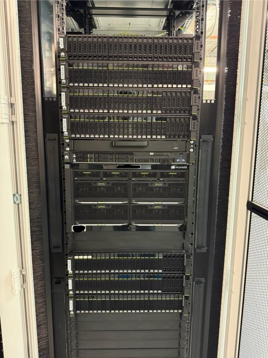 Used Huawei OceanStor 18800 Disk array for data storage for Sale (Auction Premium) | NetBid Slovenija