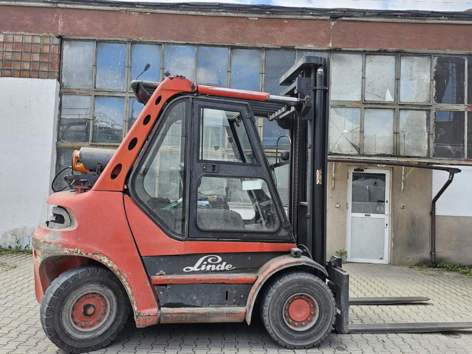 LINDE H70T-03 Forklift (Auction Premium) | NetBid ?eská republika