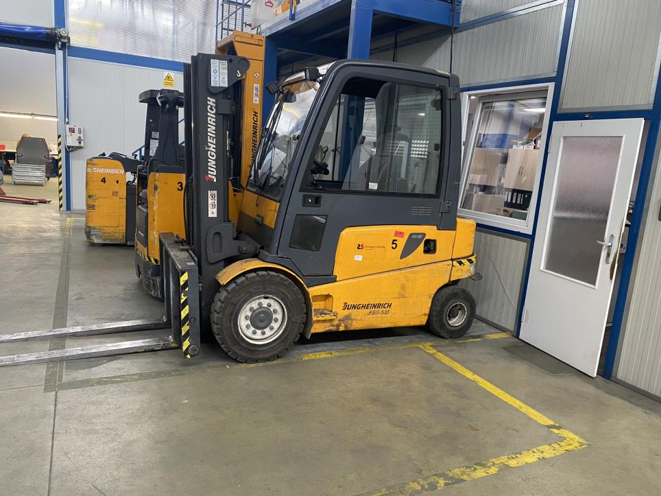 Used Jungheinrich EFG535 Electric Forklift Truck for Sale (Auction Premium) | NetBid Industrial Auctions