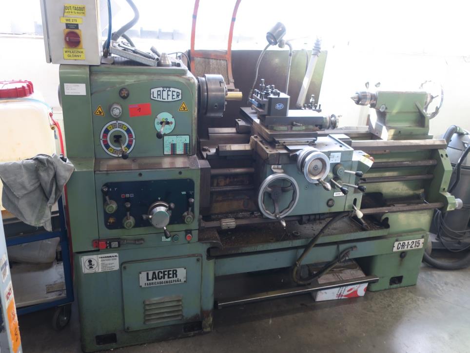 LACFER C-R-1-215  Universal lathe