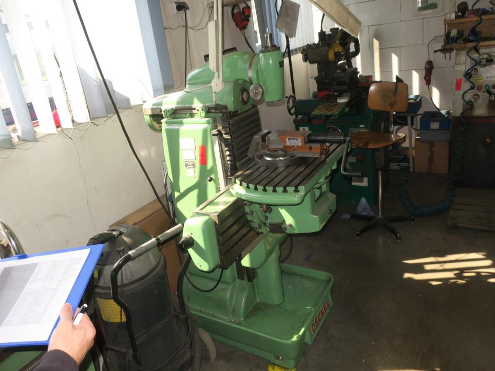 Deckel FP2 Milling machine with digital readout