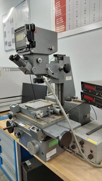 Used Leitz Measuring microscope for Sale (Auction Premium) | NetBid Industrial Auctions